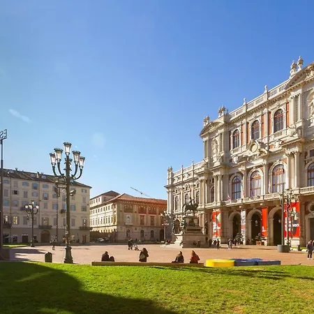 Апартаменты New! Deluxe Carlo Alberto, 2 Min Dal Museo Egizio Турин